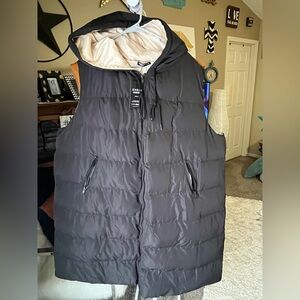 SHEIN Fit knee length hooded vest, NWT, Black/Tan, size 22/24